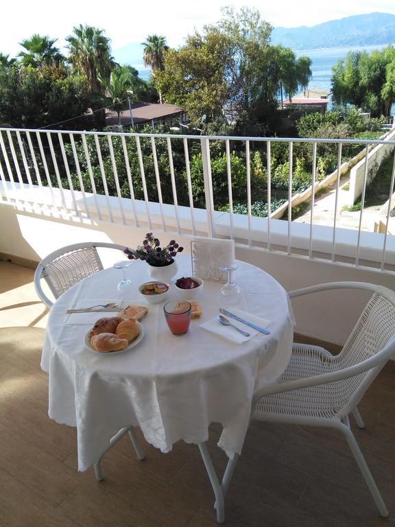 Hotel Residence Thalassa Ρέτζιο ντι Καλάμπρια Εξωτερικό φωτογραφία