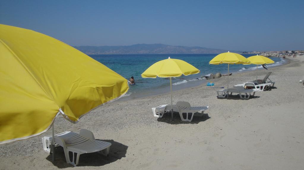 Hotel Residence Thalassa Ρέτζιο ντι Καλάμπρια Εξωτερικό φωτογραφία