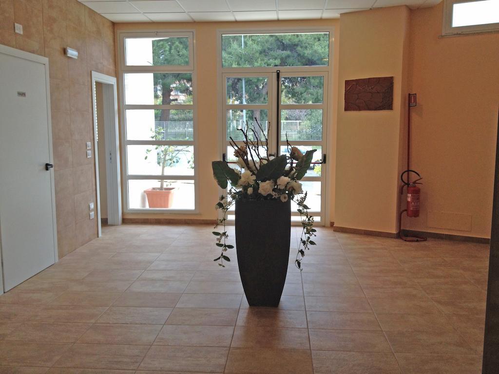 Hotel Residence Thalassa Ρέτζιο ντι Καλάμπρια Εξωτερικό φωτογραφία
